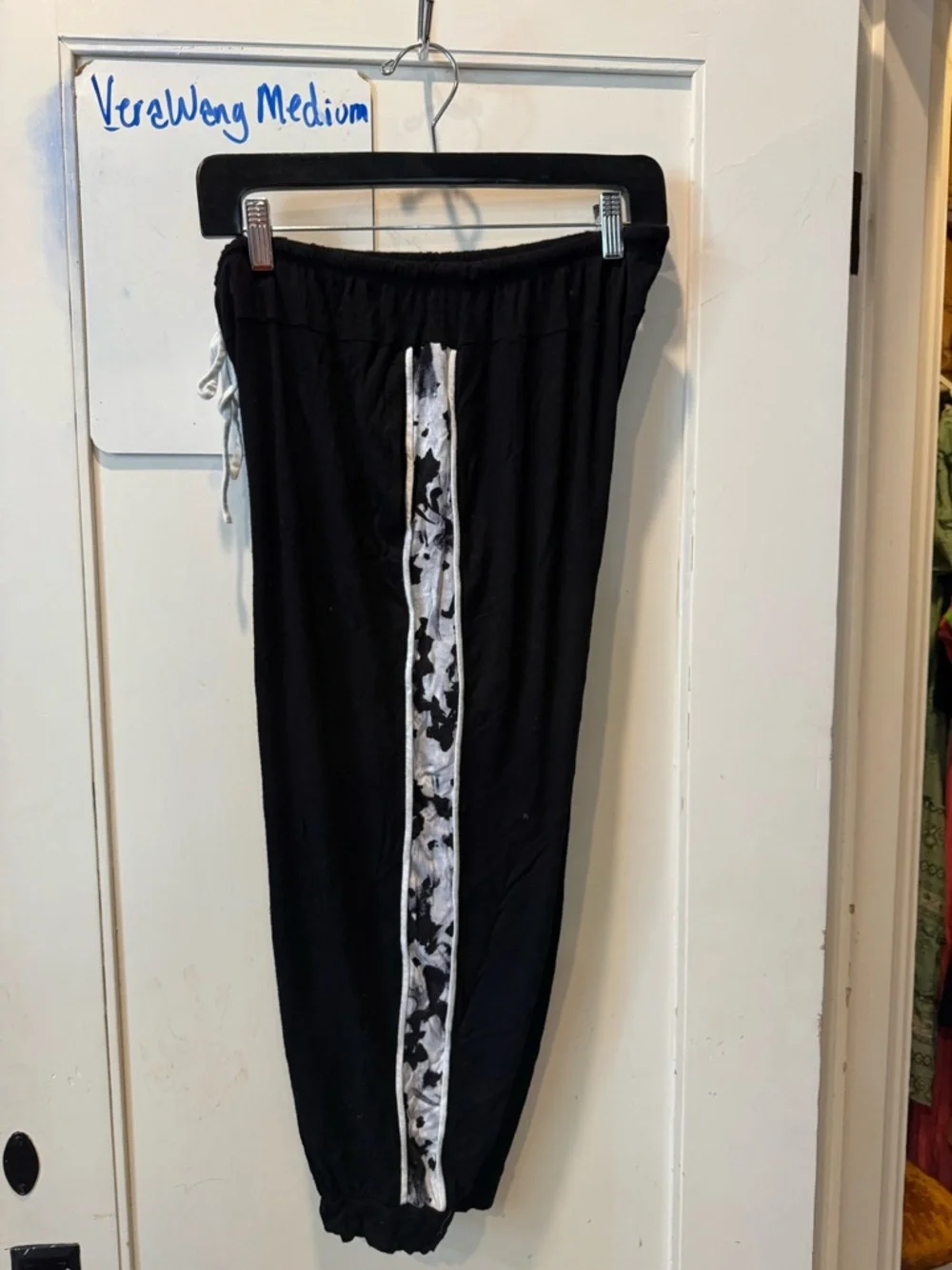 Simply Vera Vera Wang Black Jogger Pants Buttery Soft Feel